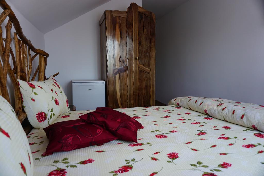 Casa Vlad Hotel Hátszeg Kültér fotó