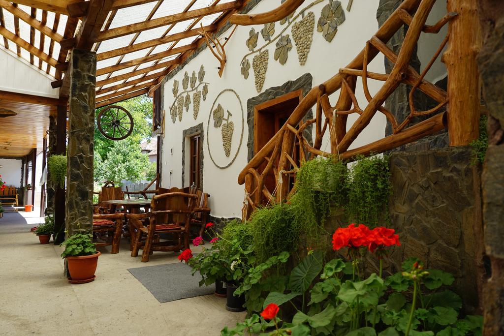 Casa Vlad Hotel Hátszeg Kültér fotó